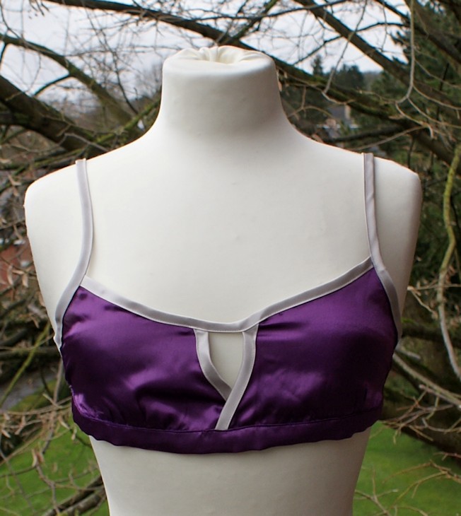 Brassiere_boxer_burda