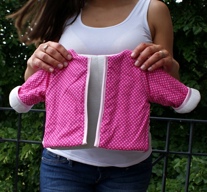 Veste réversible 3 mois d'après le patron gratuit de France Duval Stalla