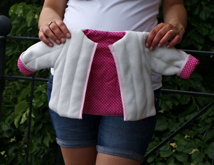 Veste réversible 3 mois d'après le patron de France Duval Stalla