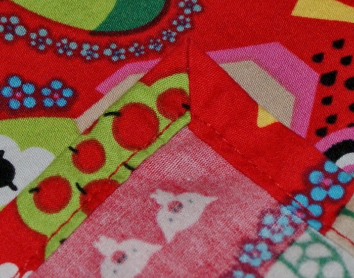 Nappe pour enfant par Laissons Lucie Faire