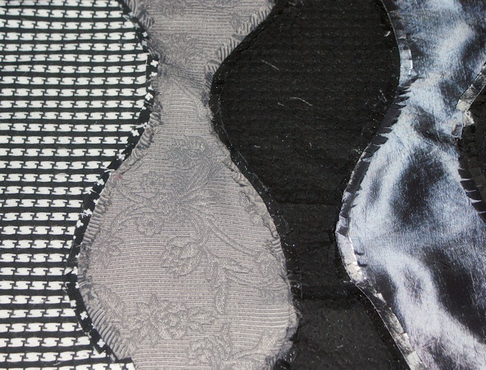 Housses de coussin patchwork par Laissons Lucie Faire (tuto gratuit)