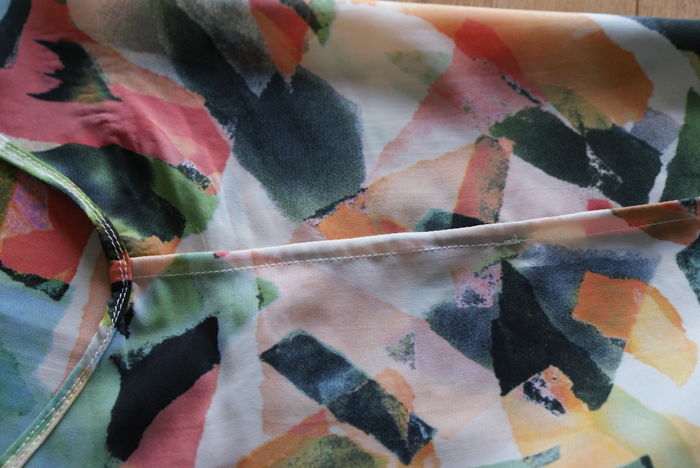 Donna La Maison Victor par Laissons Lucie Faire (coutures anglaises)