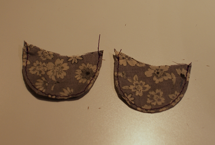 Tuto de blouse à col Claudine pour poupon Corolle de 30 cm par Laissons Lucie Faire