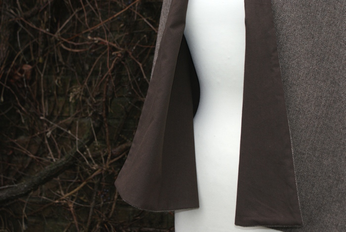 Cape Dressing Chic par Laissons Lucie Faire