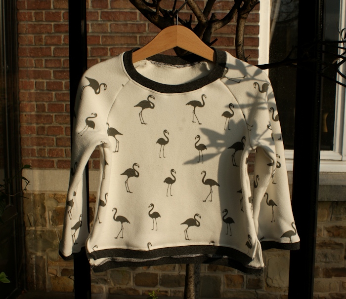 Sweat Leonora La Maison Victor flamingo par Laissons Lucie Faire