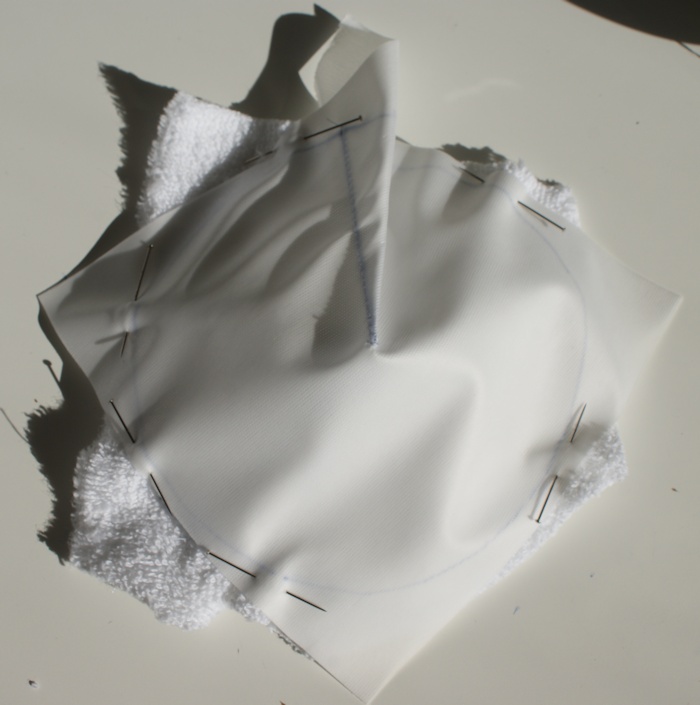 Compresses d'allaitement lavables : le tuto par Laissons Lucie Faire