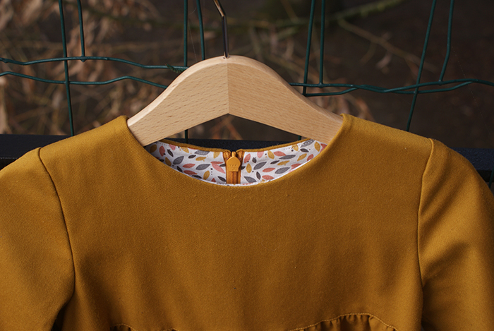 Robe Burda fillette par Laissons Lucie Faire