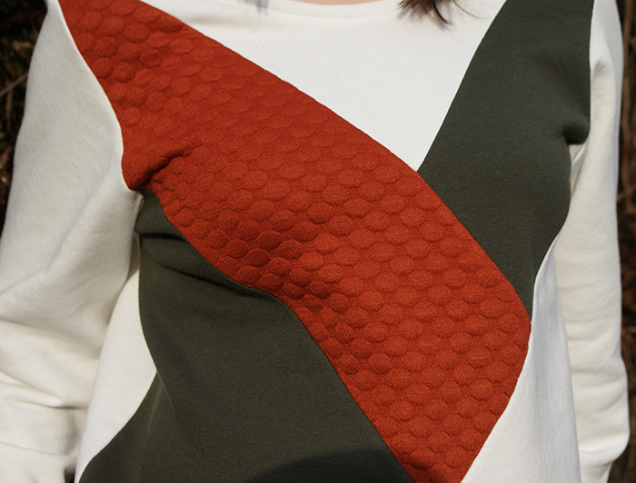 Sweat So Classic Damn Good Caramel par Laissons Lucie Faire