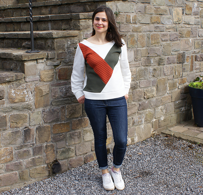 Sweat So Classic Damn Good Caramel par Laissons Lucie Faire