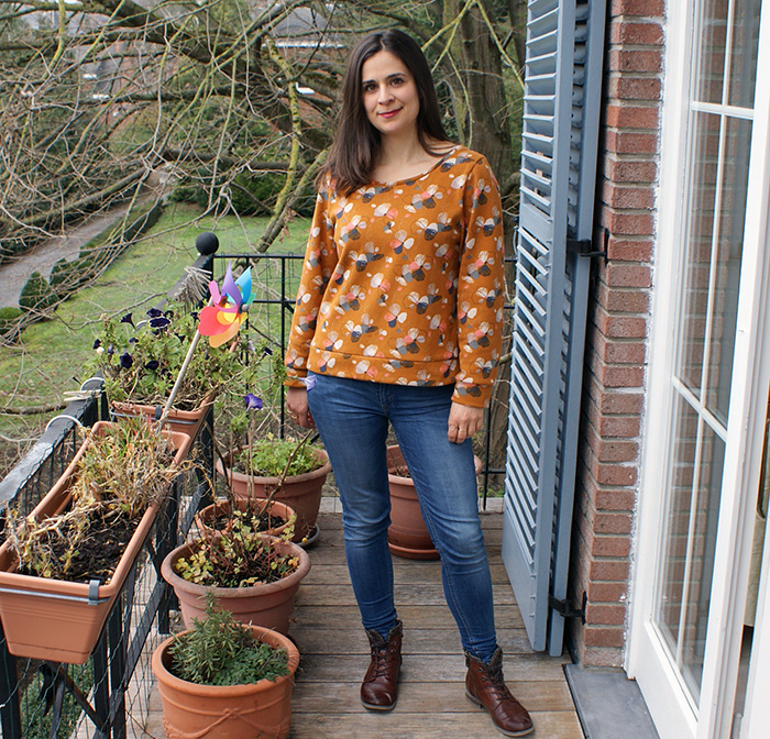 Sweat So Classic Damn Good Caramel par Laissons Lucie Faire